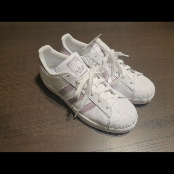 NWT Adidas cloud superstar white/purple - Picture 4 of 8